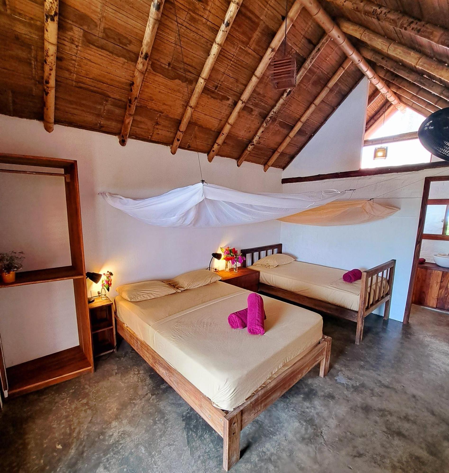 Cabanas La Tortuga Аямпе Екстериор снимка