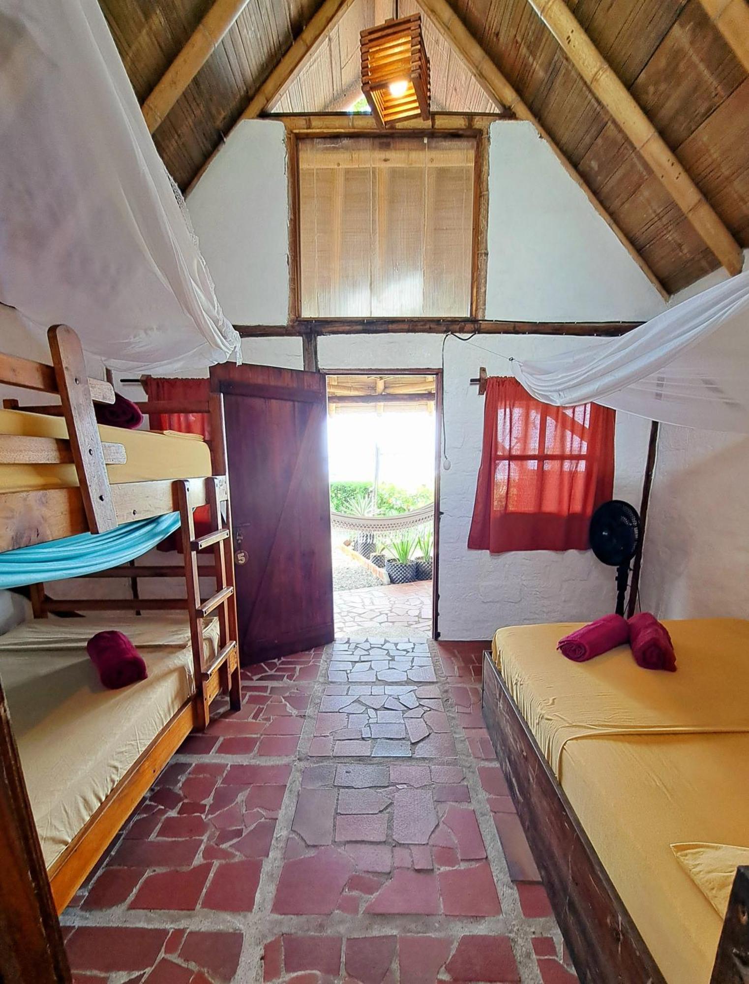 Cabanas La Tortuga Аямпе Екстериор снимка
