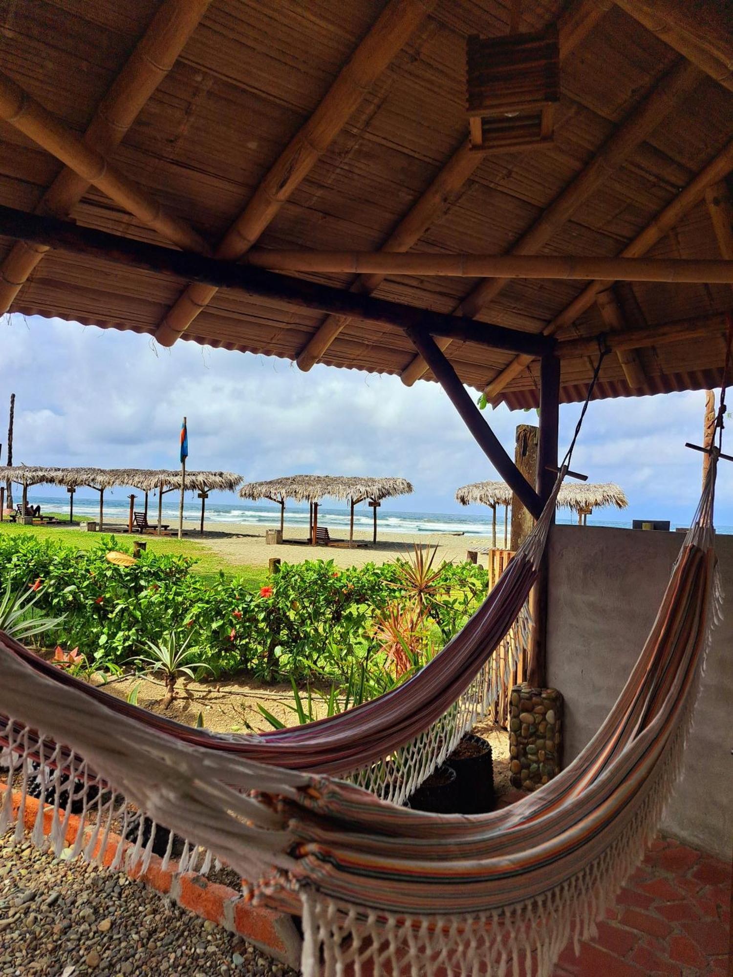 Cabanas La Tortuga Аямпе Екстериор снимка