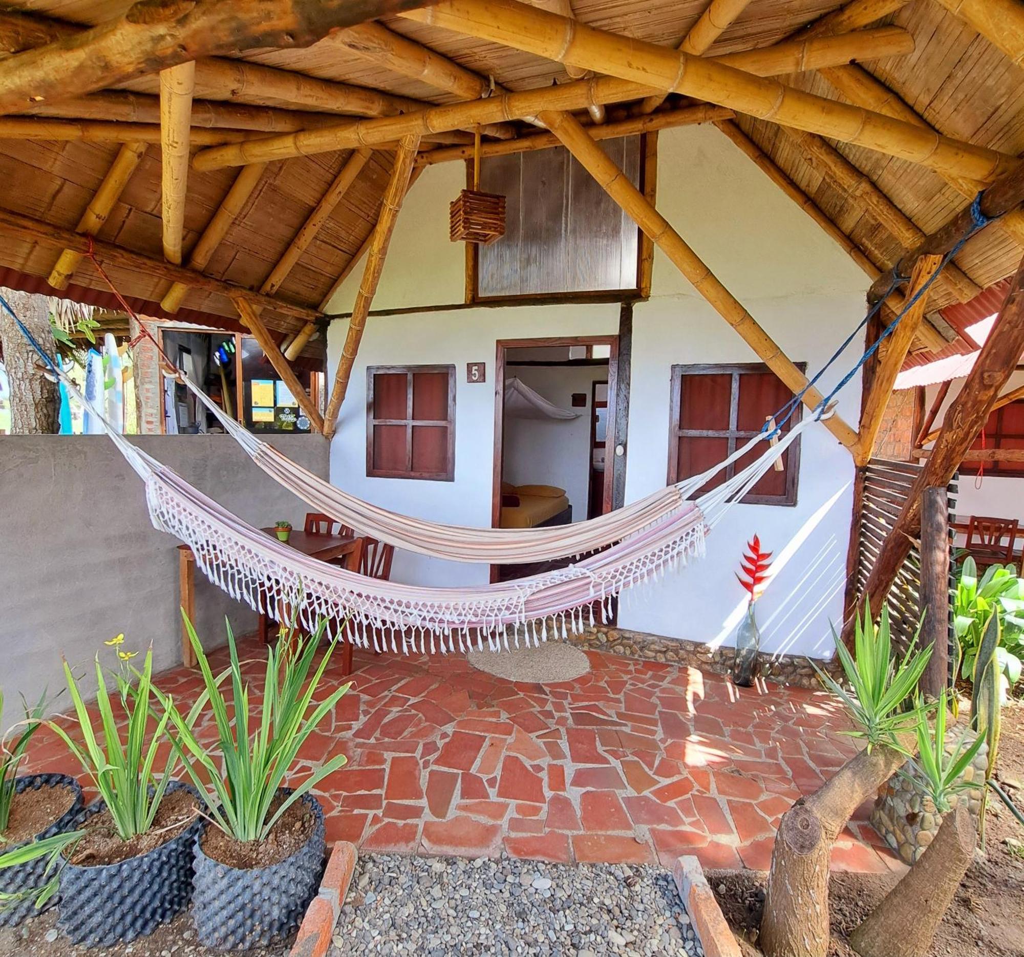Cabanas La Tortuga Аямпе Екстериор снимка